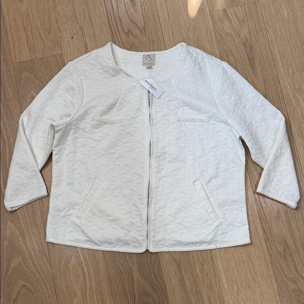 Dress Barn White Textured Detailed Hems Zip Front Jacket NWT Size XL